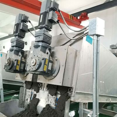 15m3 / H เครื่องแยกกากตะกอนเกลียวโรงงานอาหารอุปกรณ์แยกน้ำออกจากกากตะกอน