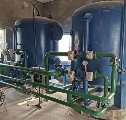 304 สแตนเลสกรองถ่านกัมมันต์อุปกรณ์บำบัดน้ำเสียอุตสาหกรรม 2T / H