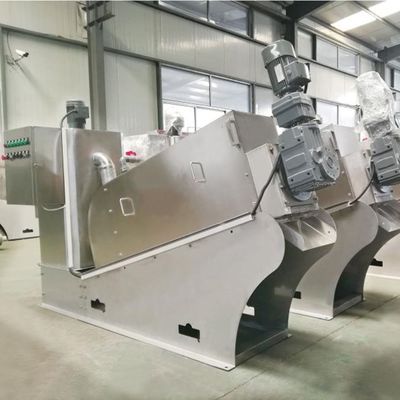 12m3 / H Spiral Sludge Dewatering Machine สแตนเลสถ่านหินเมือกตะกอน Dewatering