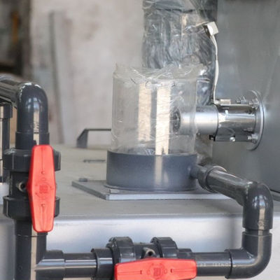 Flocculant PAM / PAC อุปกรณ์จ่ายยาอัตโนมัติสำหรับฟอสเฟตในตัว