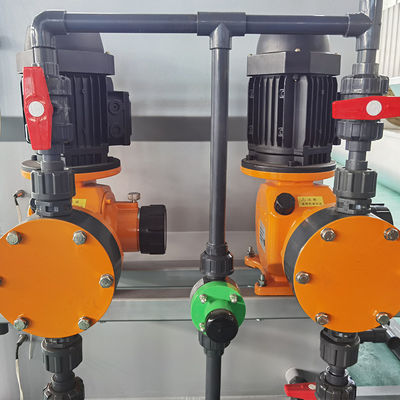 อุปกรณ์การจ่ายยาแบบผงแห้ง PAM/PAC สามห้องแบบบูรณาการ 4000L/H