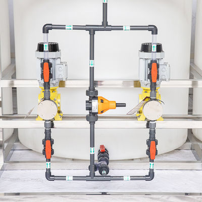 เครื่องตวงยาอัตโนมัติเต็มรูปแบบ 4500L/H ละลายผสมในตัว