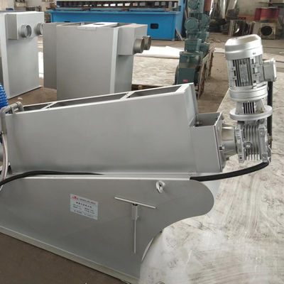 8 ลบ.ม. / ชม. สแตนเลส 304 สกรูกดกากตะกอนอุปกรณ์แยกน้ำกันสนิม