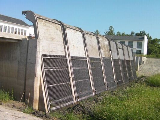 หน้าจอแถบกลไกการอนุรักษ์น้ำที่ใช้สำหรับสถานีสูบน้ำในแม่น้ำ