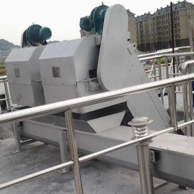 หน้าจอหยาบเครื่องกลเหล็กกล้าคาร์บอน 1.0m / s หน้าจอบาร์ทำความสะอาดด้วยกลไก