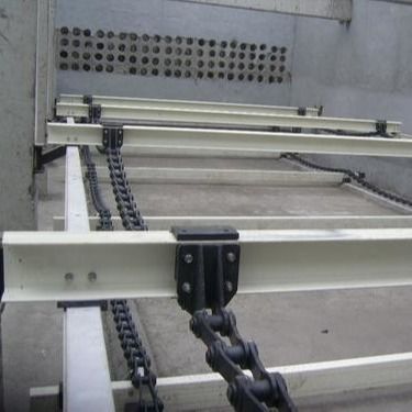 คุณภาพ  3m Chain Scraper System Carbon Steel For Water Treatment Tank โรงงาน