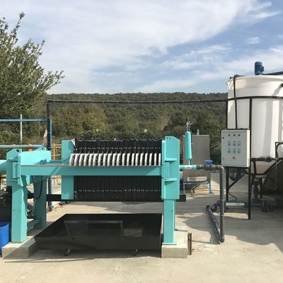 เครื่องอัดสกรูแบบต่อเนื่อง 350 มม. เครื่องอัดสกรูอุตสาหกรรม Carcon Steel