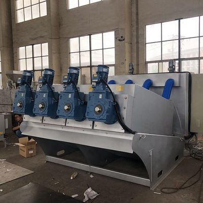 5m3 / H สเตนเลสสตีล Stacker เพาะเลี้ยงสัตว์น้ำเกลียว Sludge Dehydrator