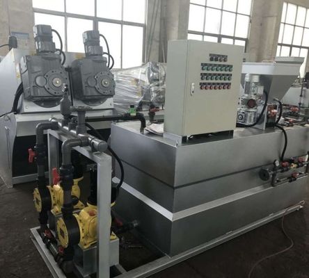 2000L/H PAM ระบบจ่ายยาอัตโนมัติ Chloride Flocculant Acid Base Dosing Equipment