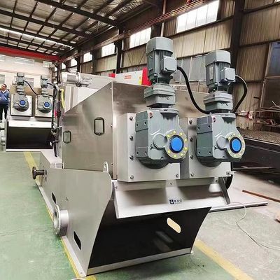 12m3 / H Spiral Sludge Dewatering Machine สแตนเลสถ่านหินเมือกตะกอน Dewatering