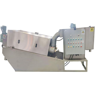 20m3 / H เกลียว Sludge Dewatering Machine ฟาร์มอุปกรณ์บำบัดกากตะกอนมูลสัตว์