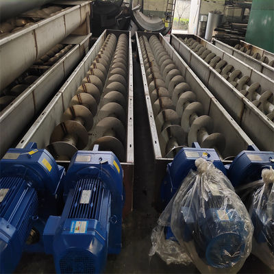 โรงงานบำบัดน้ำเสีย Shaftless Spiral Conveyor Grid อุปกรณ์ลำเลียงสารตกค้าง