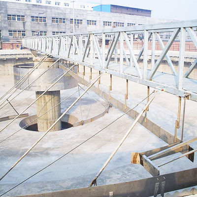 304 เครื่องขูดตะกอนแบบสะพานเหล็กสแตนเลส Air Flotation Tank Mud Scraper