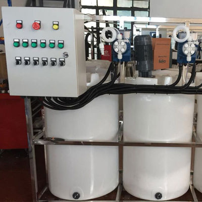 เครื่องจ่ายยาอัตโนมัติแบบบูรณาการ ISO9001 4000L การทำให้เป็นกลางของกรดด่าง