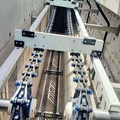 PLC Control เครื่องขูดตะกรันที่ไม่ใช่โลหะ ระบบ Chain Plate Slag Scraper 1-18m