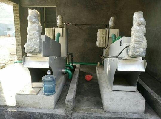 4.5m3 / h Screw Press Sludge Dewatering Machine, อุปกรณ์บำบัดน้ำเสียจากตะกอนเคมี