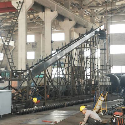 สกรูสายพานลำเลียงกากตะกอนเหล็กกล้าคาร์บอน 300 มม. สกรูปล่อยสายพานลำเลียง