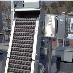 หน้าจอบาร์สแตนเลสเครื่องกล 3.0KW หน้าจอบาร์น้ำเสียน้ำเสีย
