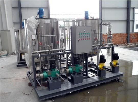 เครื่องจ่ายสารเคมีแบบนิวแมติก เหลือง 1000L/H