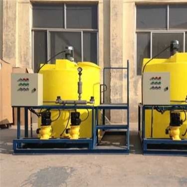 เครื่องจ่ายสารเคมีอัตโนมัติสีเหลือง 1000L/h หน่วยจ่ายสารเคมี